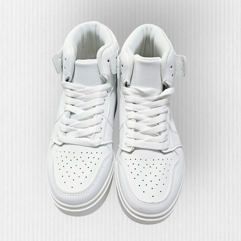 NWT PrettyLittleThing White Hi Top Lace Up Platform Sneakers‎